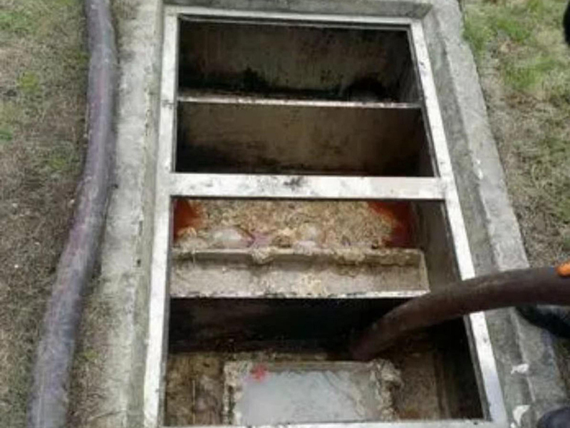 台前隔油池清理