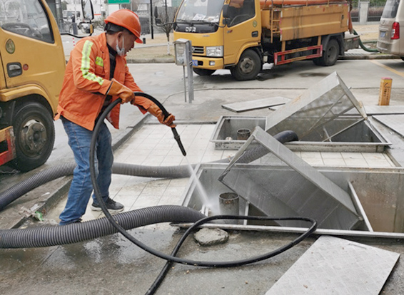 台前隔油池清理